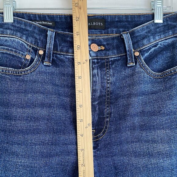 Talbots Barely Boot Jeans Size 8 Blue Dark Wash Denim High Rise Straight Stretch - Picture 7 of 12